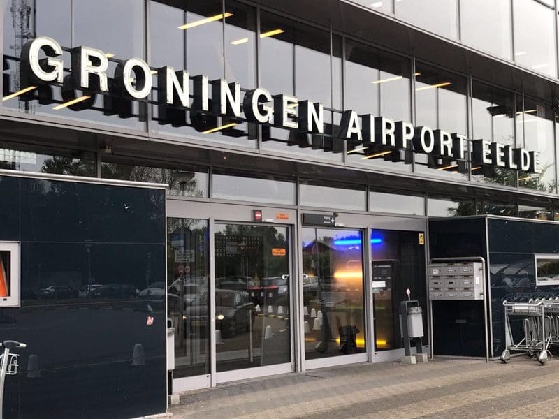 Groningen Airport Eelde ingang