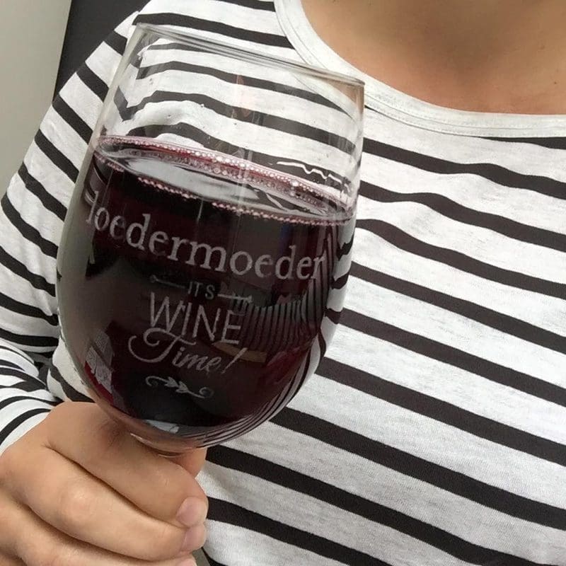 loedermoeder wijnglas