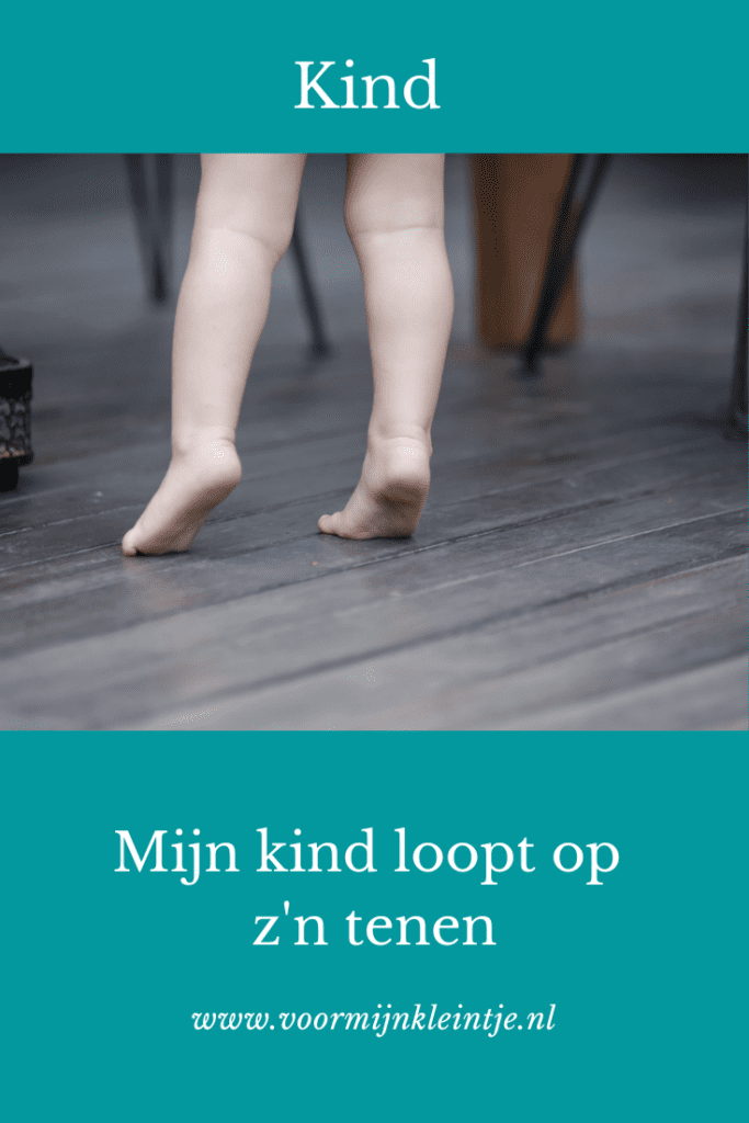kind loopt op tenen