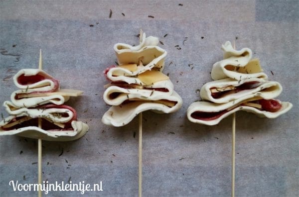 kerstboompjes bladerdeeg maken