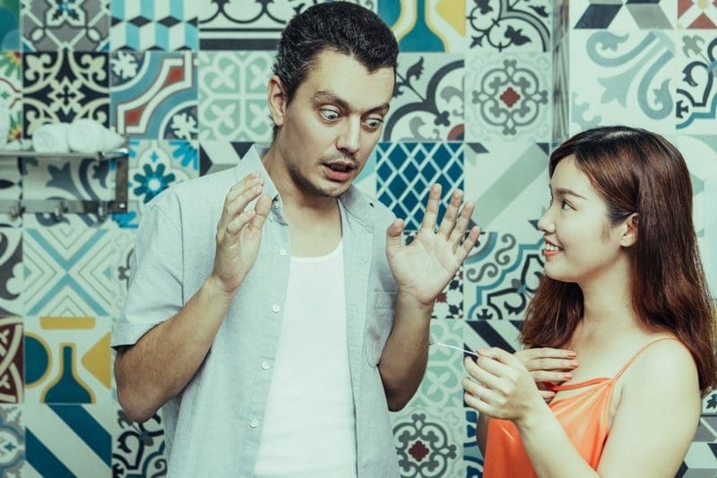 zwangerschap aankondigen humor