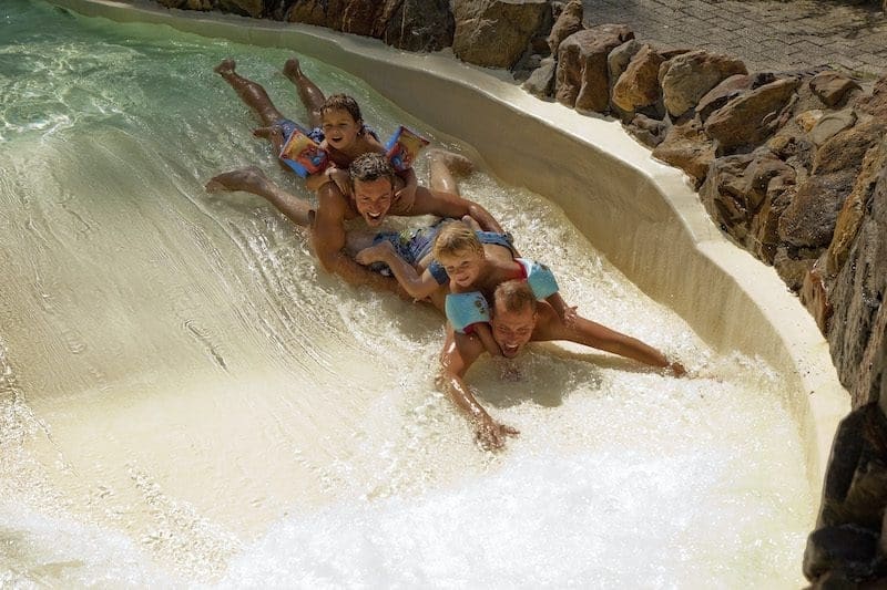 vakantiepark mooi zwembad