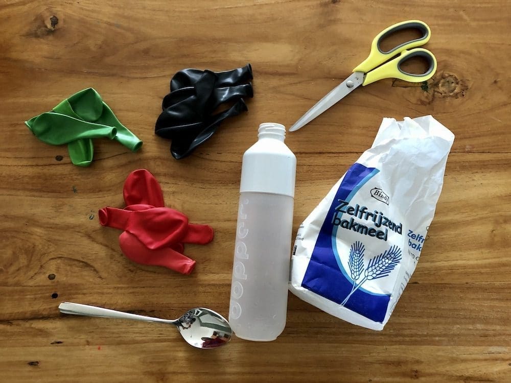 zelf fidget stressbal maken