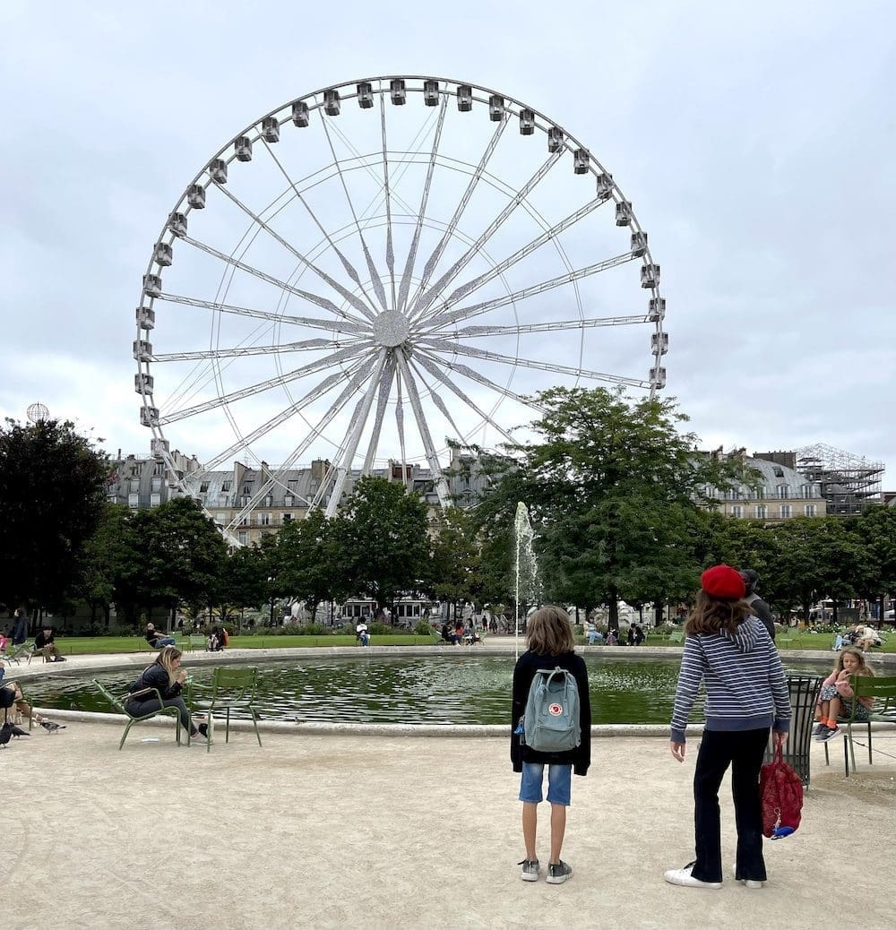 kinderen parijs